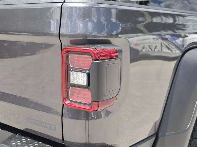 Certified 2020 Jeep Gladiator Sport w/ Quick Order Package 24S AWD/4WD image 8