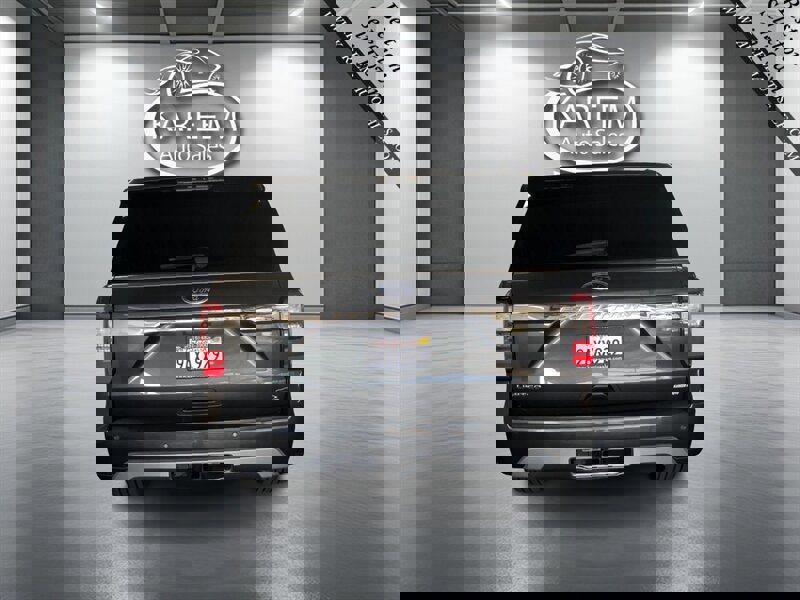 Used 2019 Ford Expedition Max Limited w/ Special Edition Package image 6