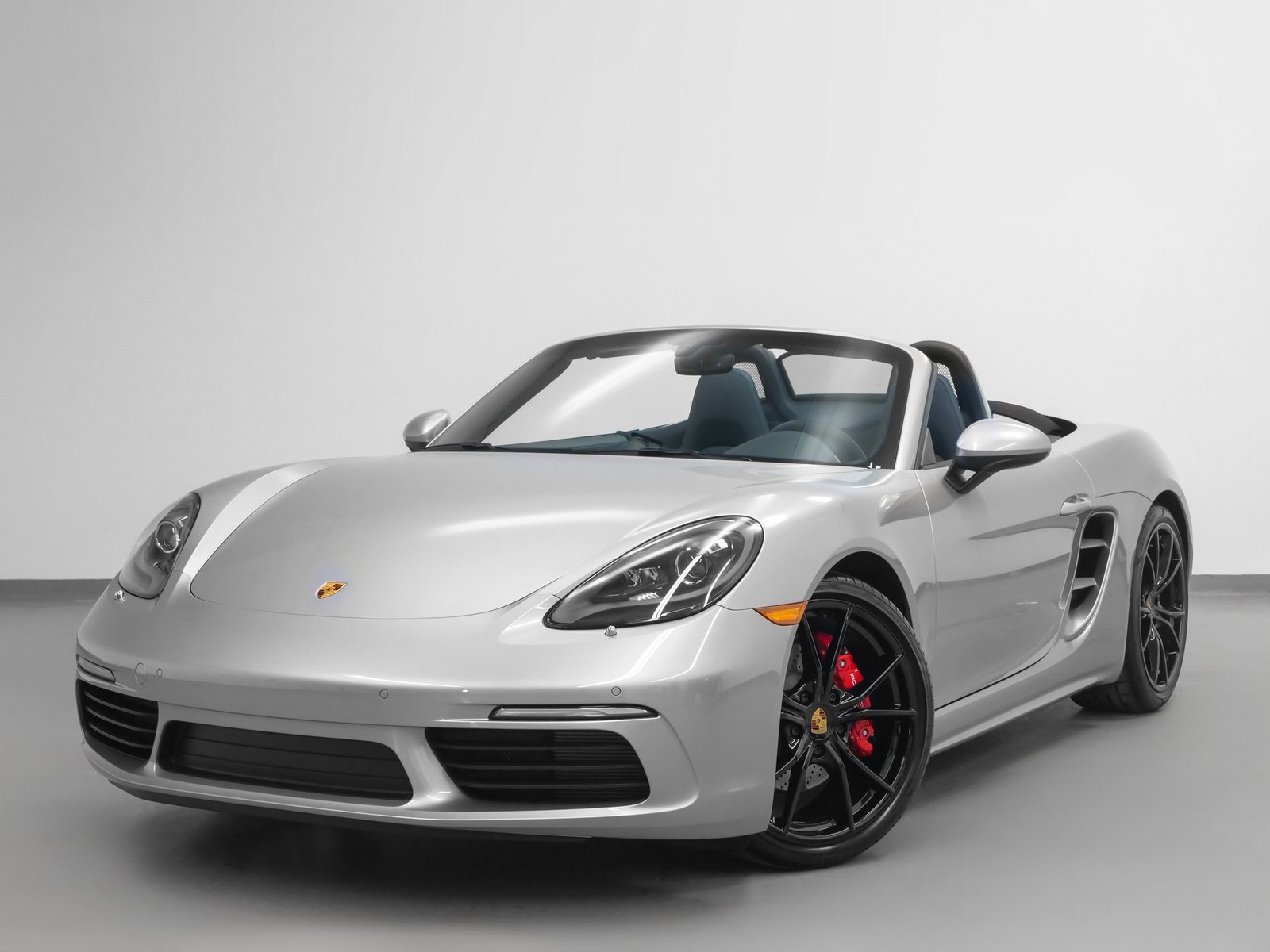 New 2025 Porsche 718 Boxster S