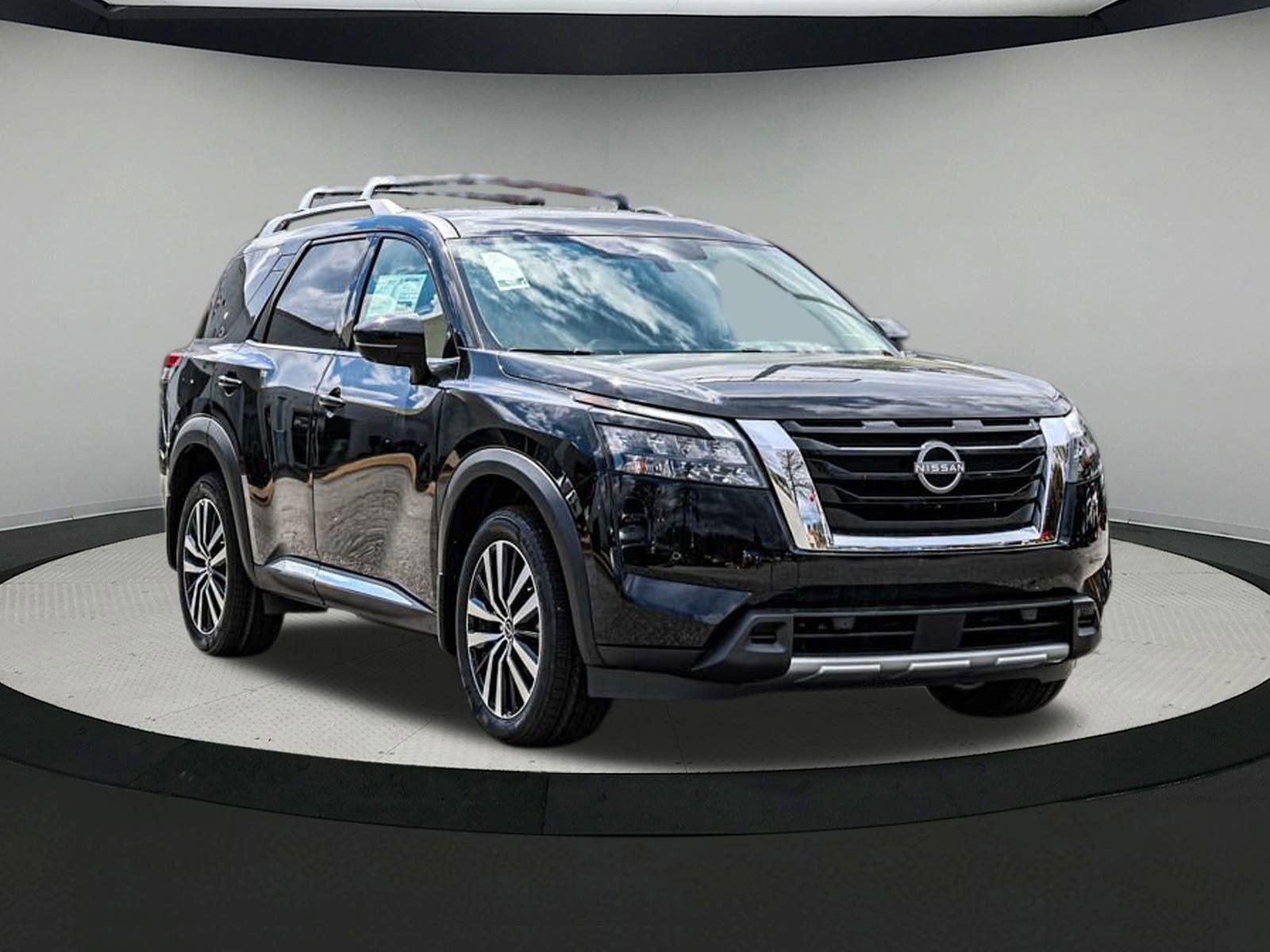 New 2025 Nissan Pathfinder Platinum w/ Cargo Package image 4
