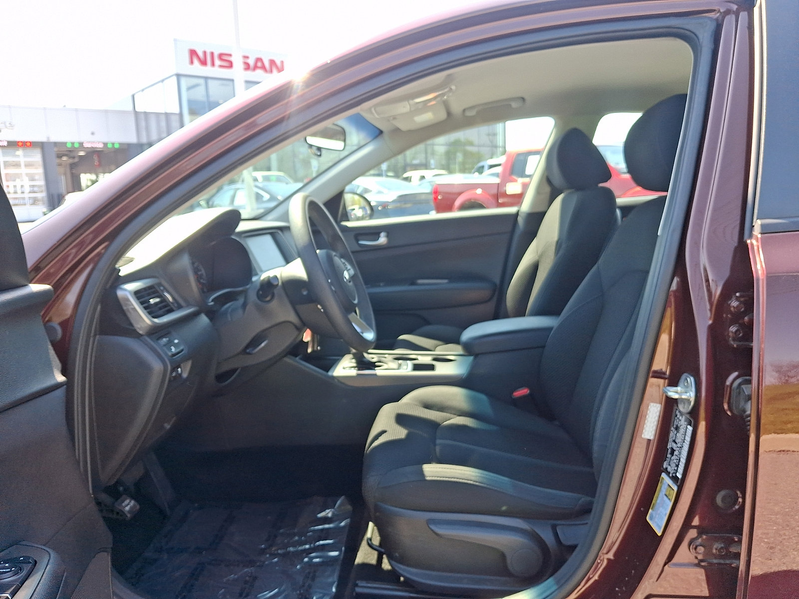 Used 2020 Kia Optima LX image 12