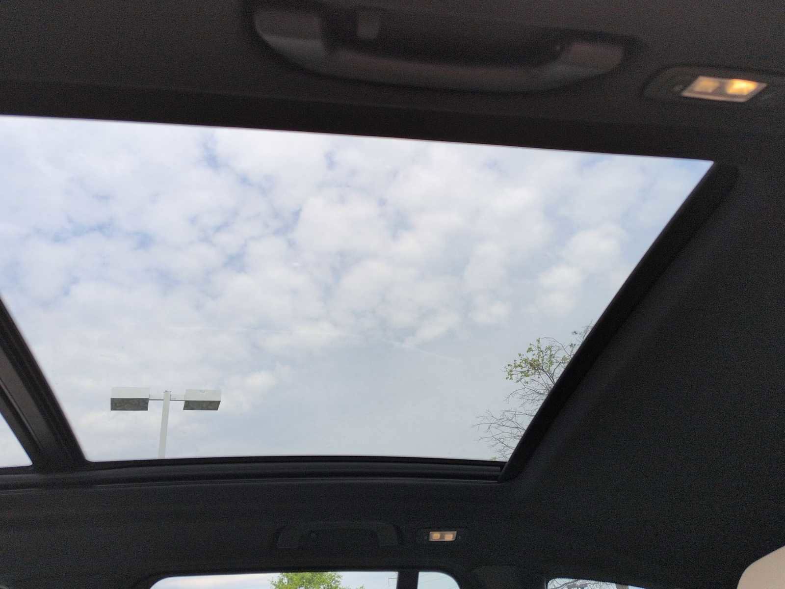 Certified 2023 BMW X3 xDrive30i w/ Premium Package image 23