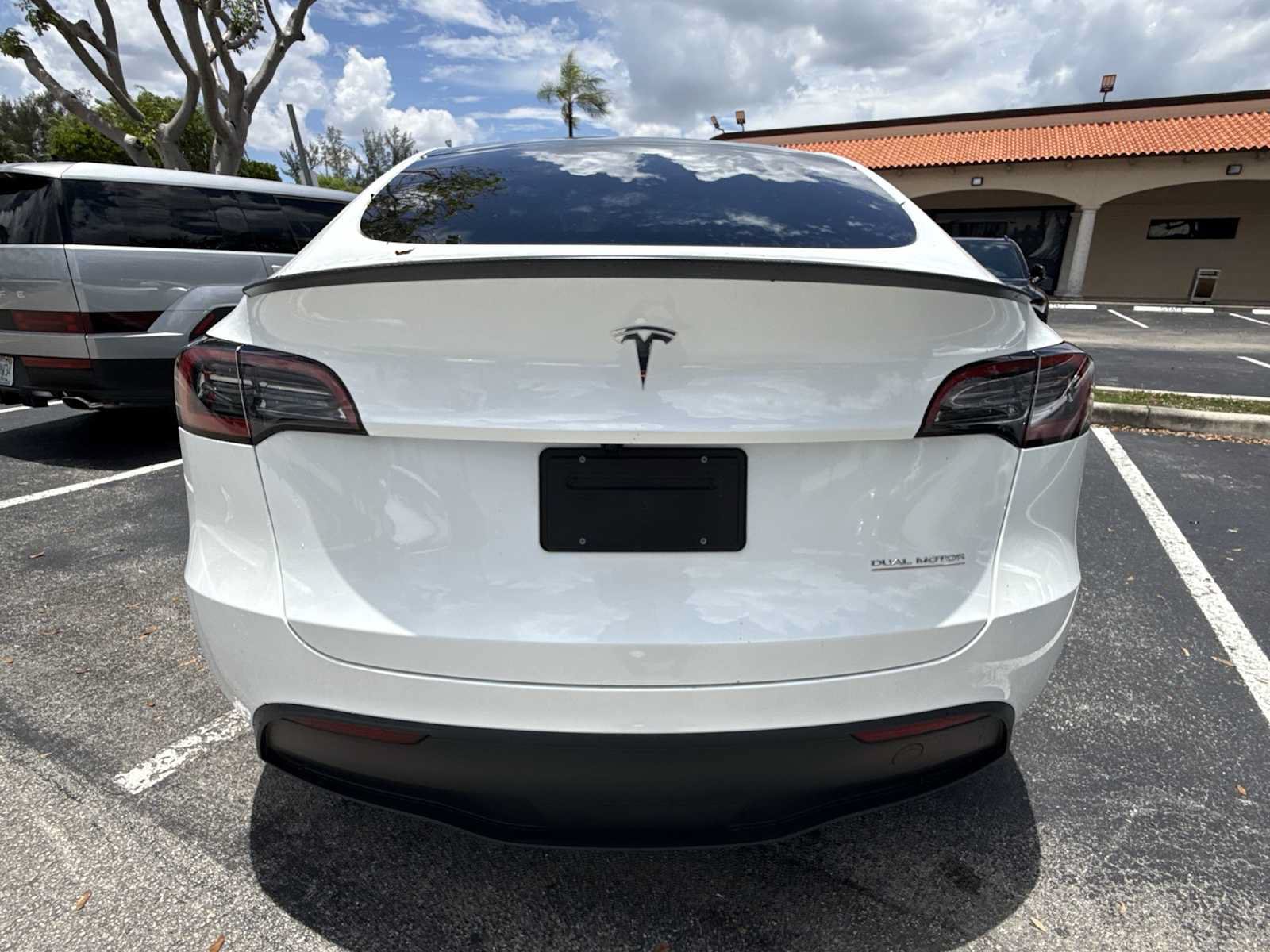 Used 2025 Tesla Model Y Performance AWD/4WD image 8