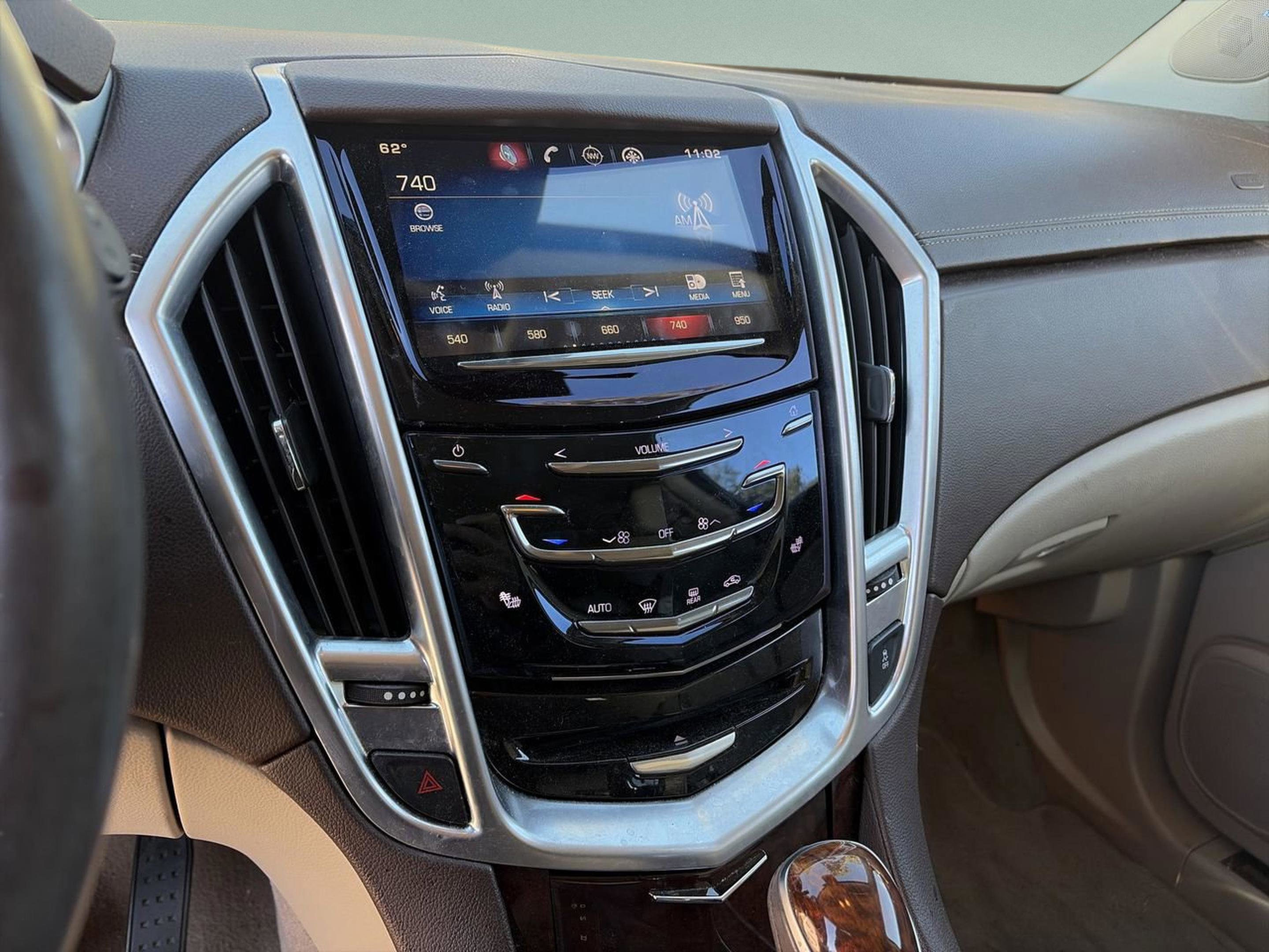 Used 2016 Cadillac SRX Luxury w/ Driver Awareness Package image 12