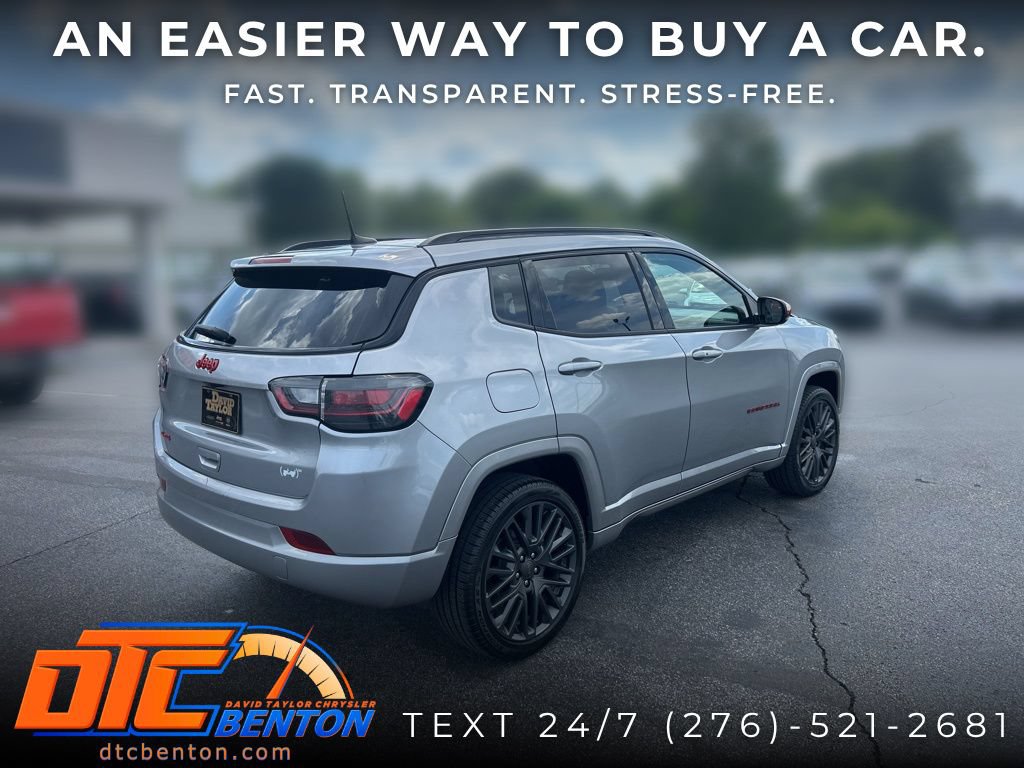 Used 2023 Jeep Compass Limited w/ Elite Group for (Red) Edition AWD/4WD image 3