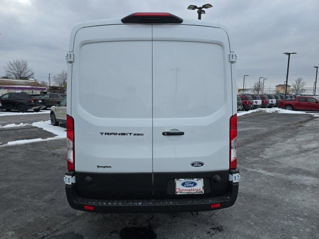 New 2026 Ford Transit 250 148 Medium Roof w/ Load Area Protection Package RWD image 4