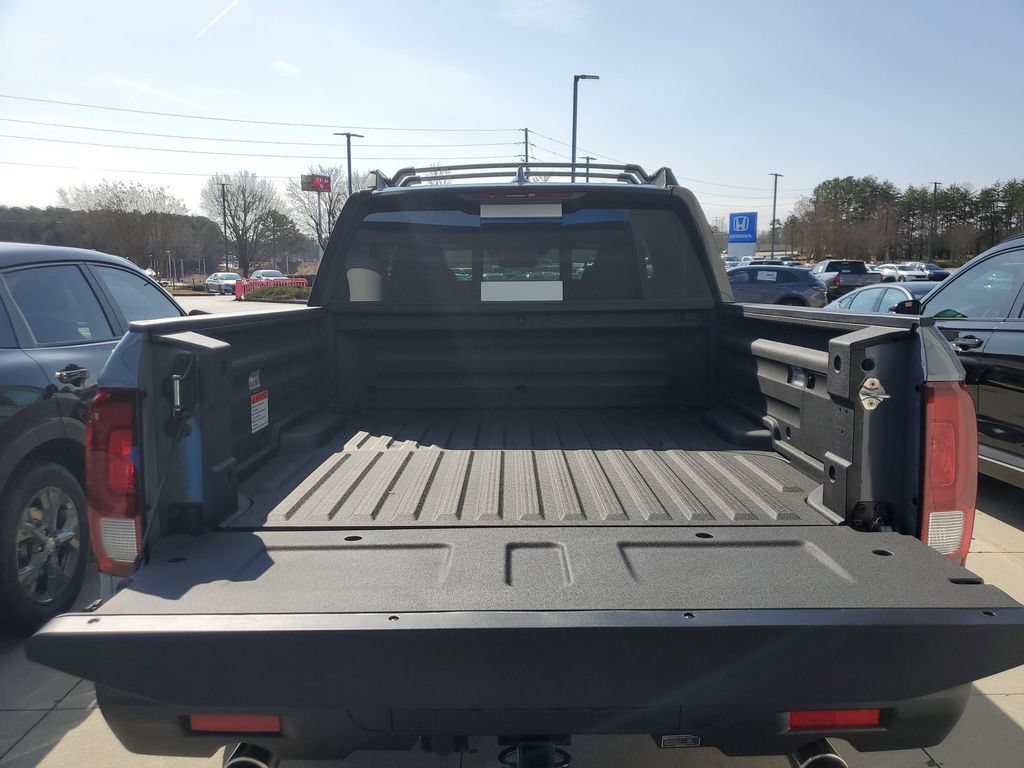 New 2026 Honda Ridgeline Black Edition image 8