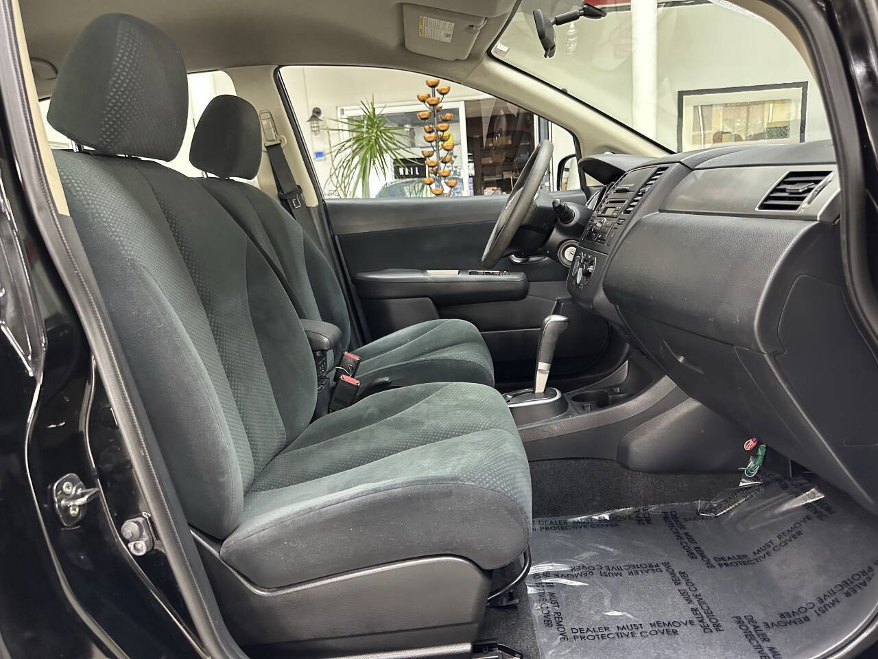 Used 2011 Nissan Versa 1.8 S image 17