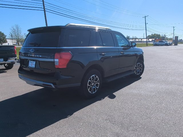 Used 2024 Ford Expedition XLT AWD/4WD image 33