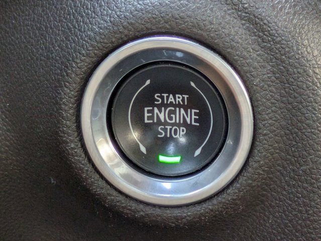 Used 2019 GMC Sierra 1500 Denali w/ Driver Alert Package II AWD/4WD image 28