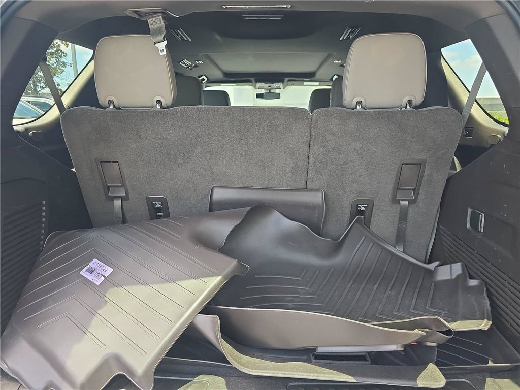 Used 2021 Chevrolet Tahoe LT RWD image 12