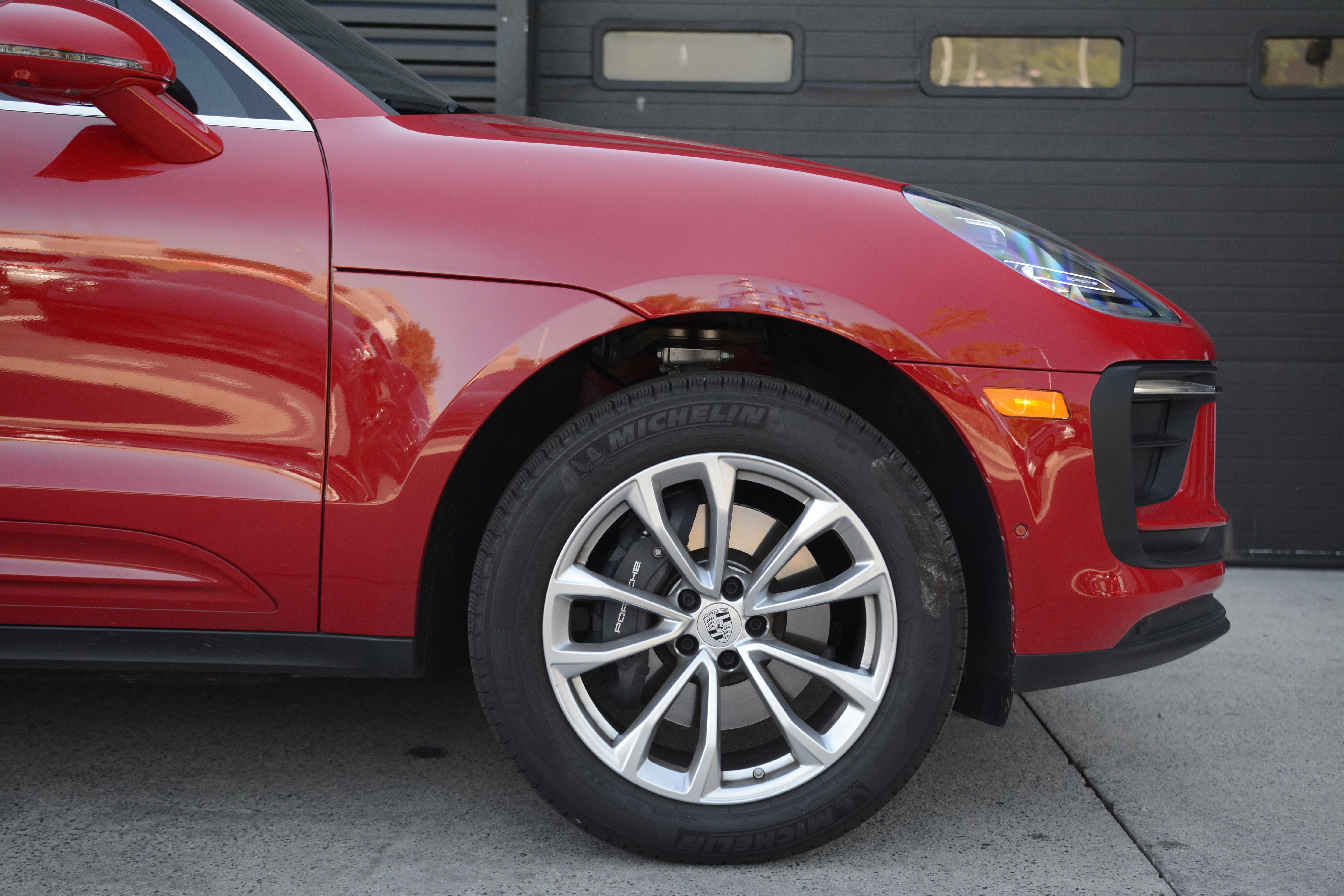 Used 2026 Porsche Macan AWD/4WD image 11