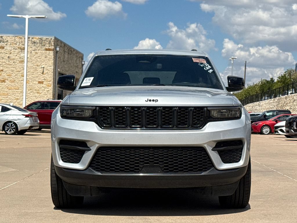 Used 2024 Jeep Grand Cherokee Altitude RWD video 2