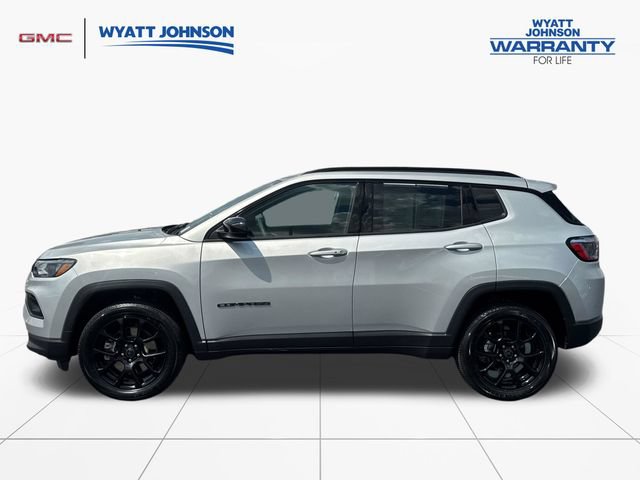 Used 2025 Jeep Compass Latitude w/ Convenience Group AWD/4WD video 2