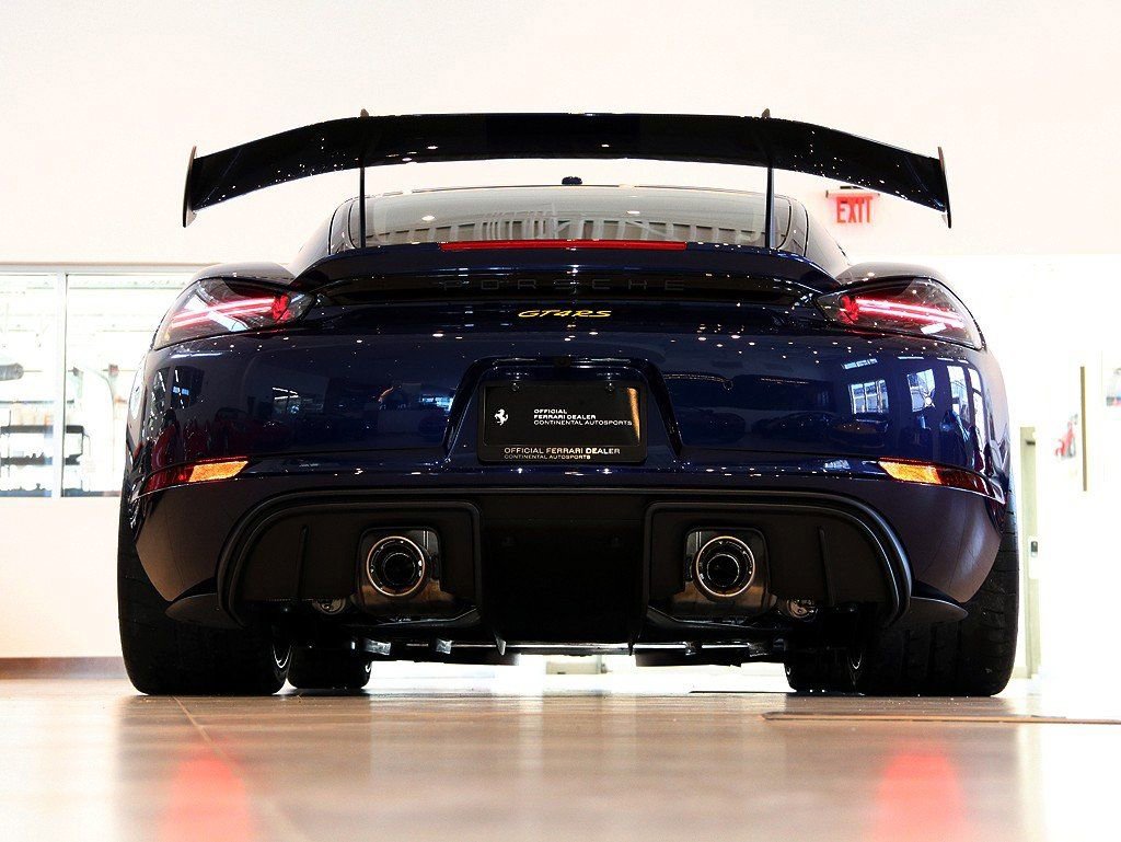 Used 2024 Porsche 718 Cayman GT4 RS RWD image 26