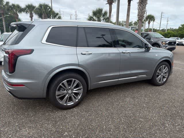 Used 2025 Cadillac XT6 Premium Luxury w/ LPO, Floor Liner Package FWD image 12