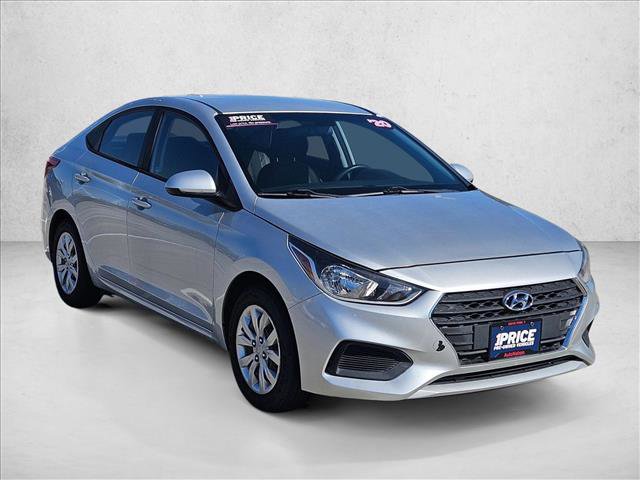 Used 2018 Hyundai Accent SE video 3