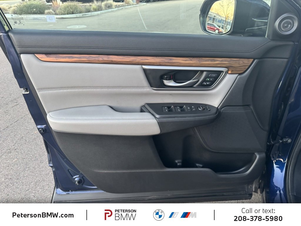 Used 2020 Honda CR-V Touring image 14
