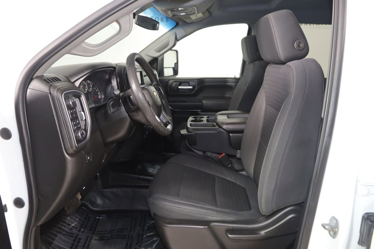 Used 2020 Chevrolet Silverado 2500 LT AWD/4WD image 10