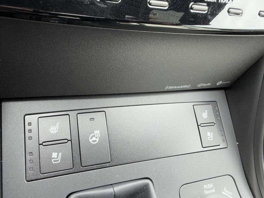 Used 2025 Lexus IS 350 F Sport image 27