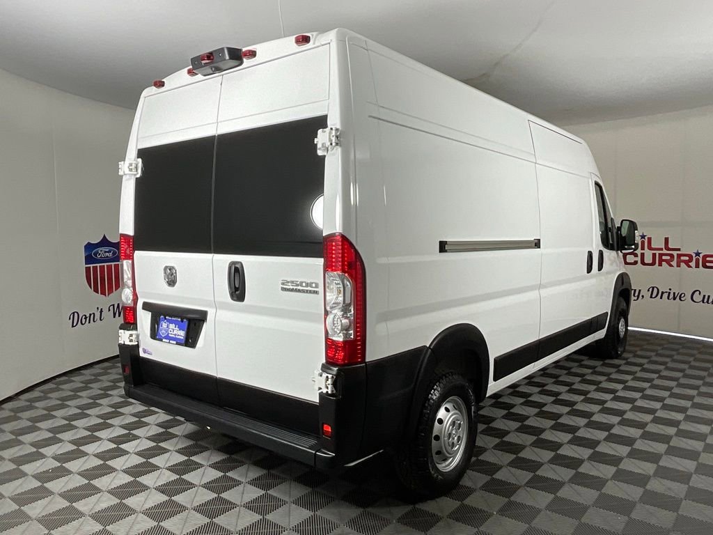 Used 2023 RAM ProMaster 2500 image 3