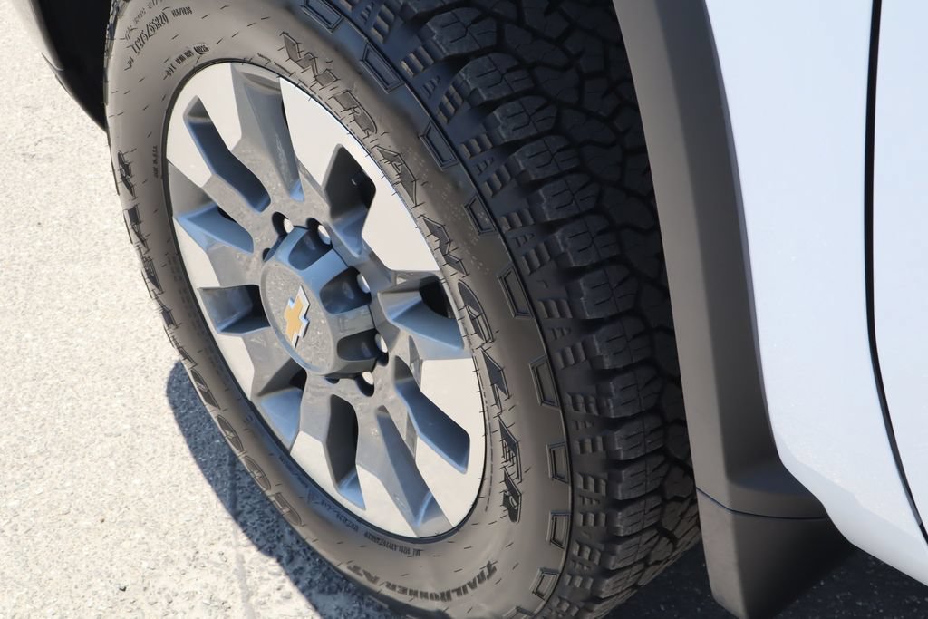 New 2026 Chevrolet Silverado 2500 Custom w/ Custom Value Package AWD/4WD image 11
