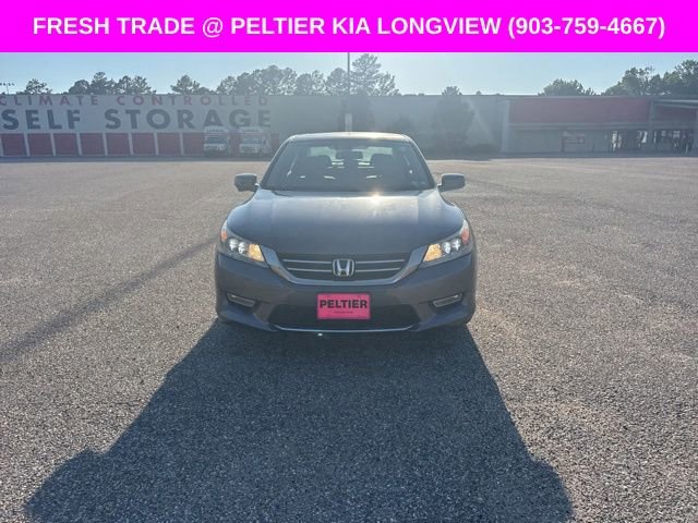 Used 2013 Honda Accord Touring image 2