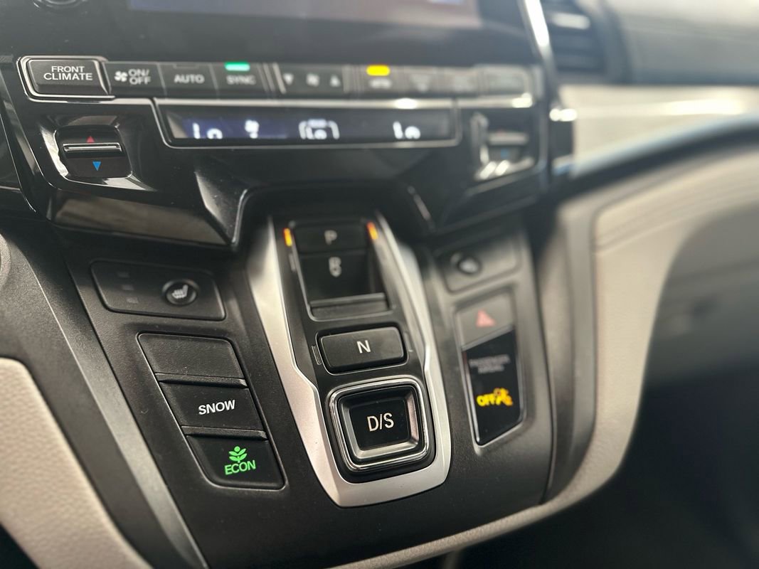 Used 2018 Honda Odyssey EX image 34