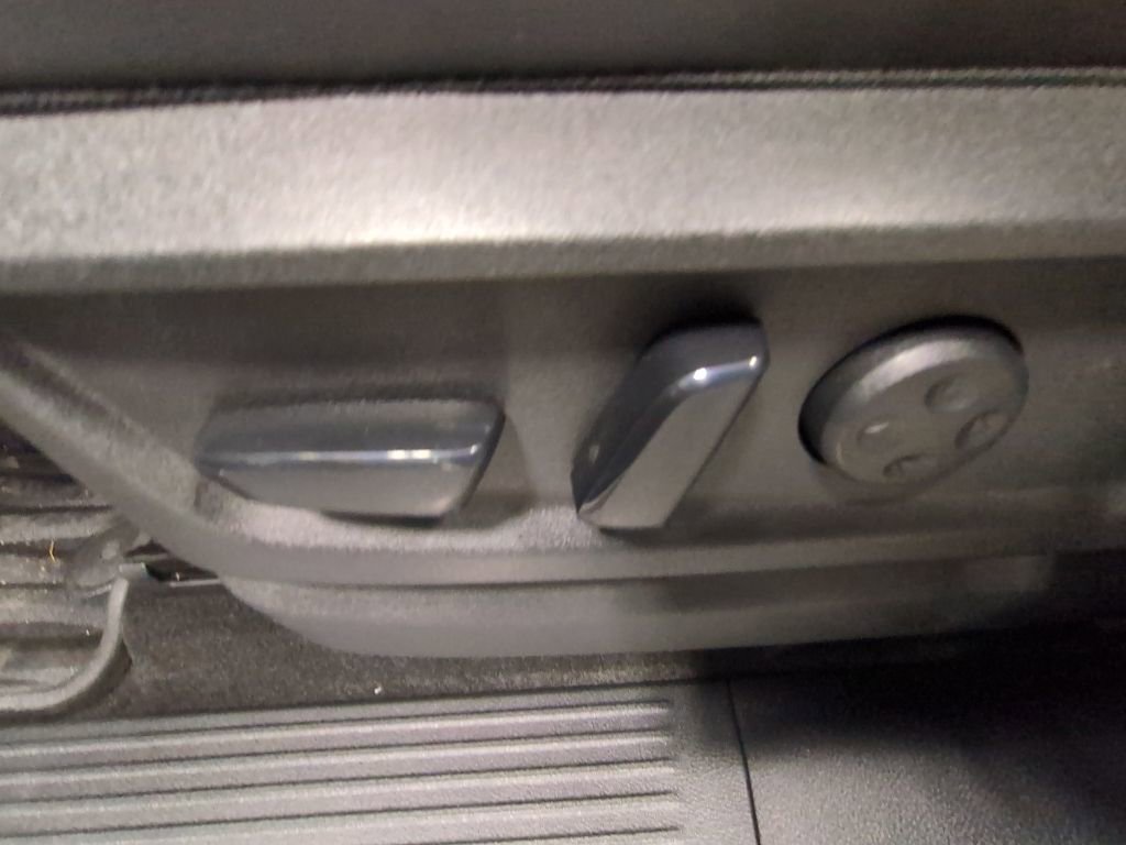 New 2026 INFINITI QX80 Luxe w/ Cargo Package image 10