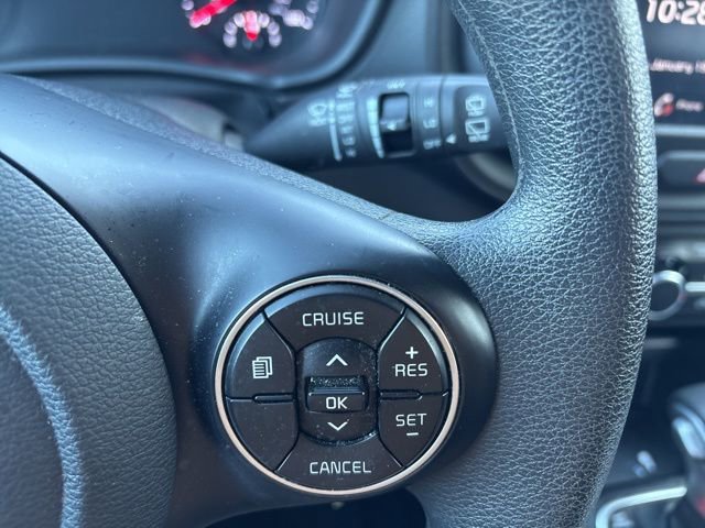 Certified 2022 Kia Soul LX image 16