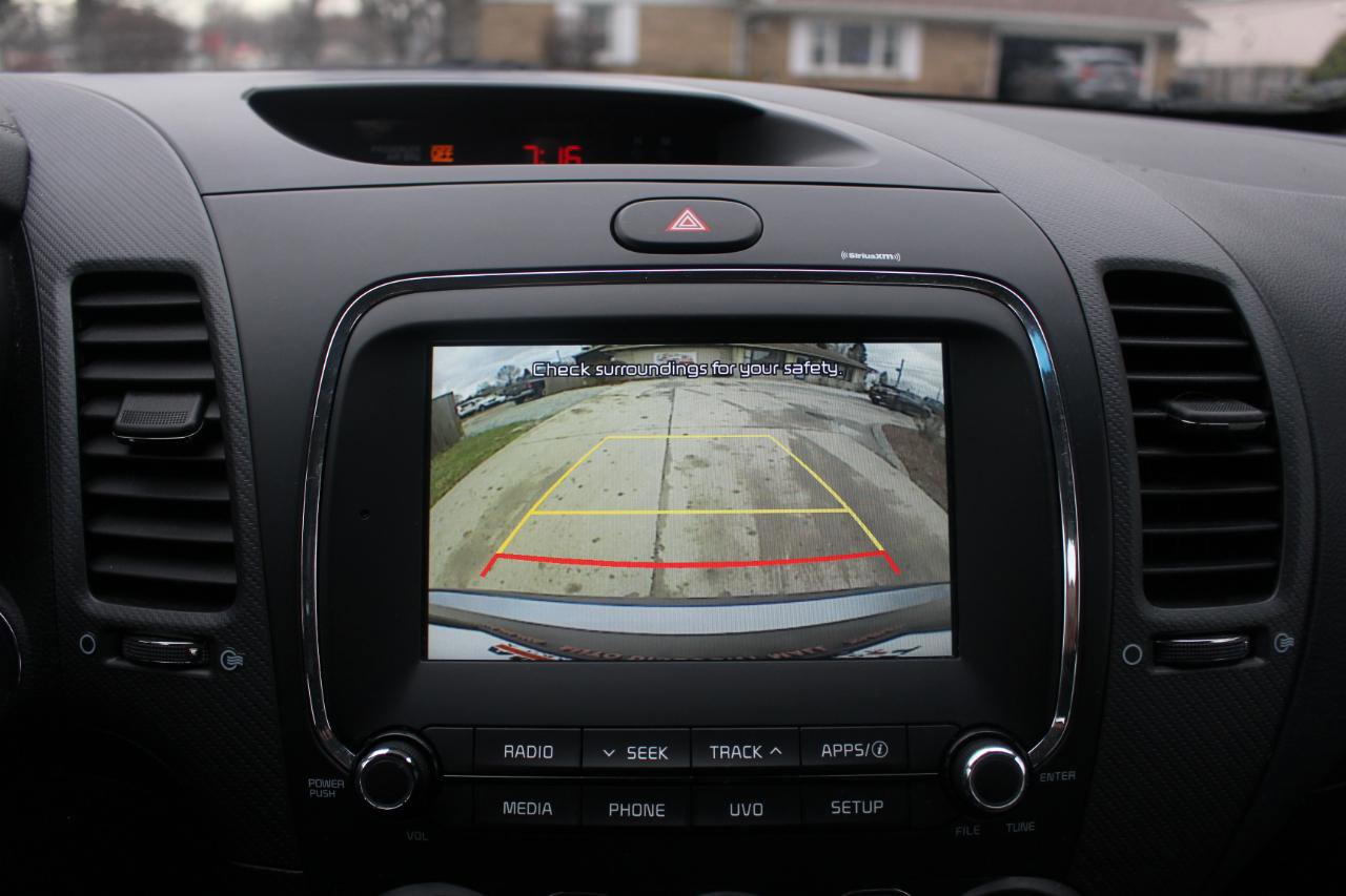 Used 2017 Kia Forte S w/ S Technology Package image 24