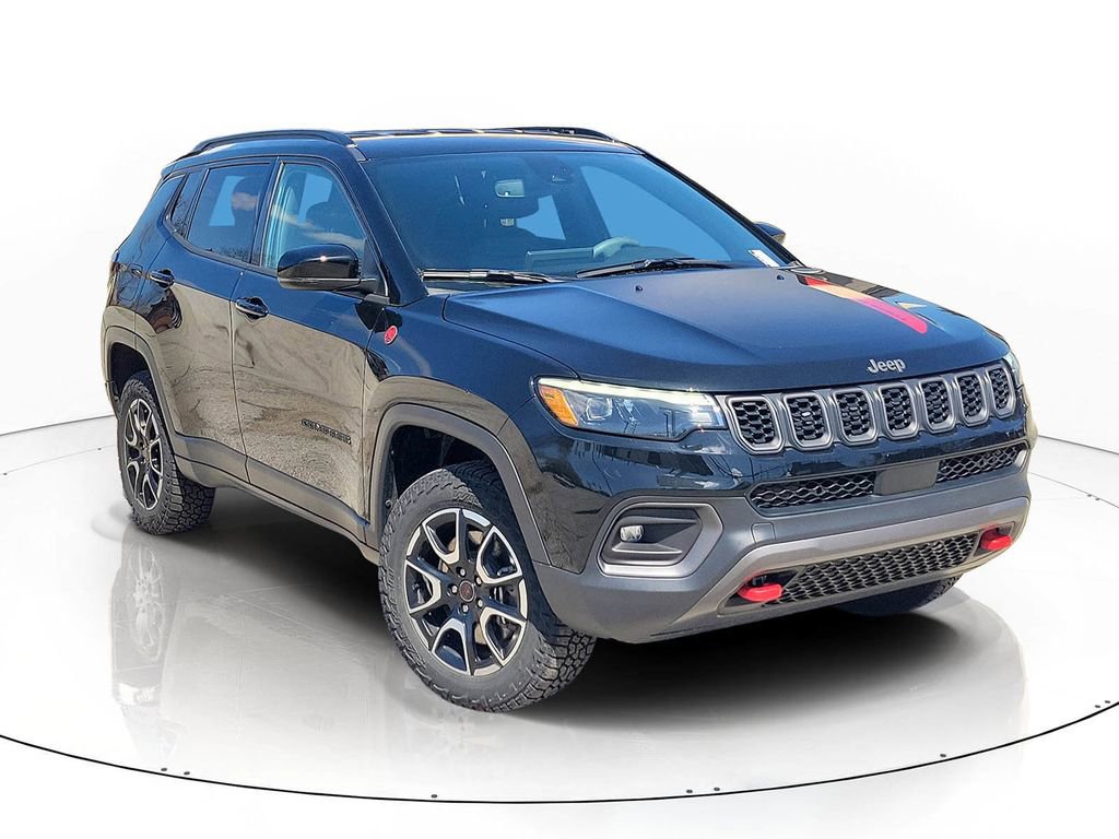 Used 2025 Jeep Compass Trailhawk w/ Trailhawk Elite Group