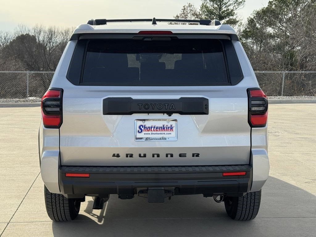 Used 2026 Toyota 4Runner SR5 image 5