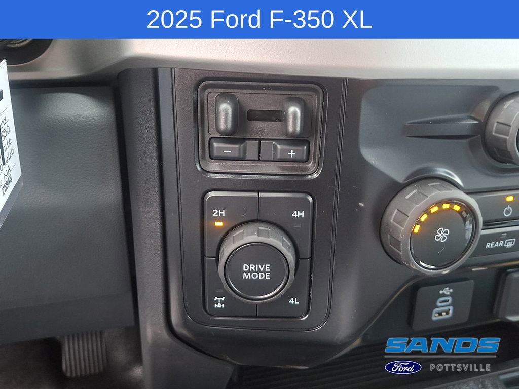New 2025 Ford F350 XL w/ XL Chrome Package image 14