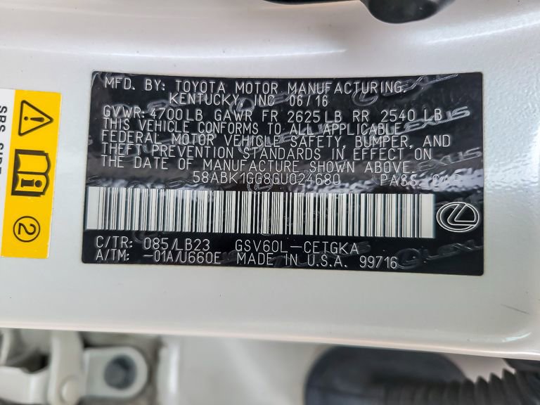 Used 2016 Lexus ES 350 w/ Luxury Package w/Wood Trim image 24