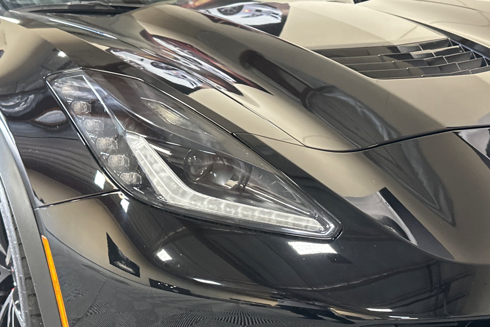 Used 2018 Chevrolet Corvette Grand Sport RWD image 43