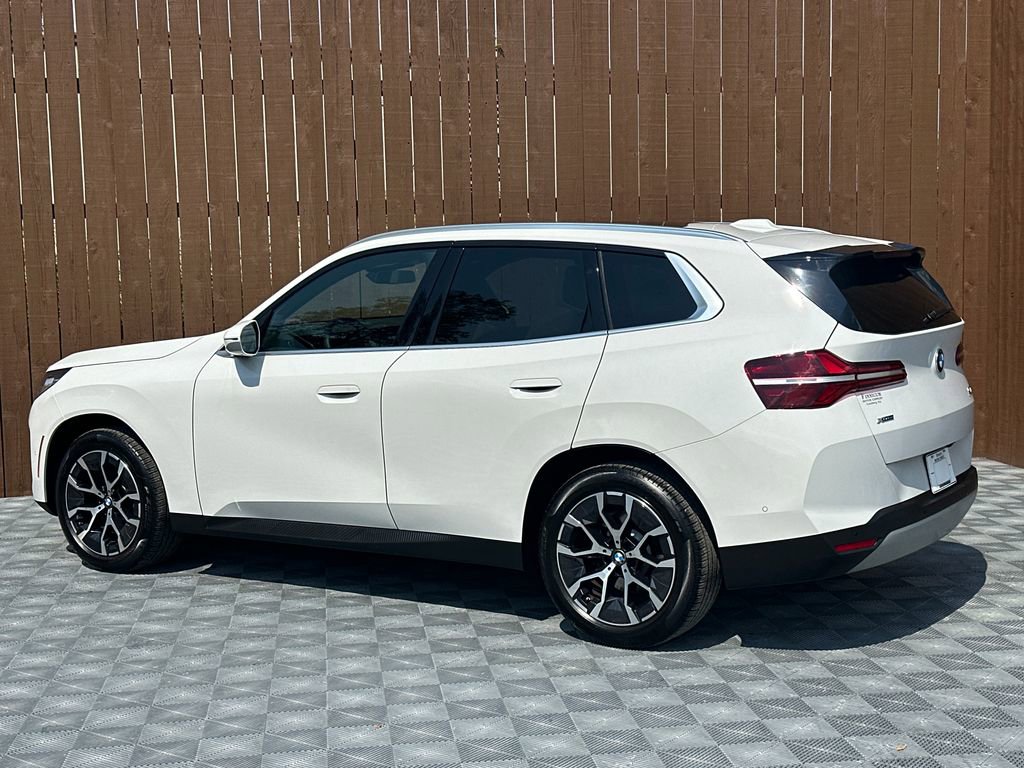Used 2025 BMW X3 xDrive30i w/ Convenience Package image 17