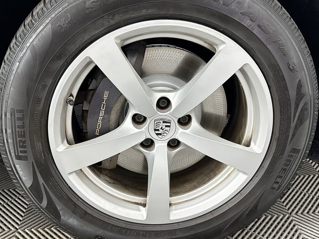 Used 2021 Porsche Macan image 31