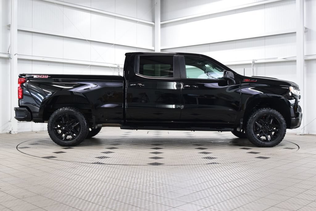 Used 2024 Chevrolet Silverado 1500 LT Trail Boss w/ Convenience Package II AWD/4WD image 9