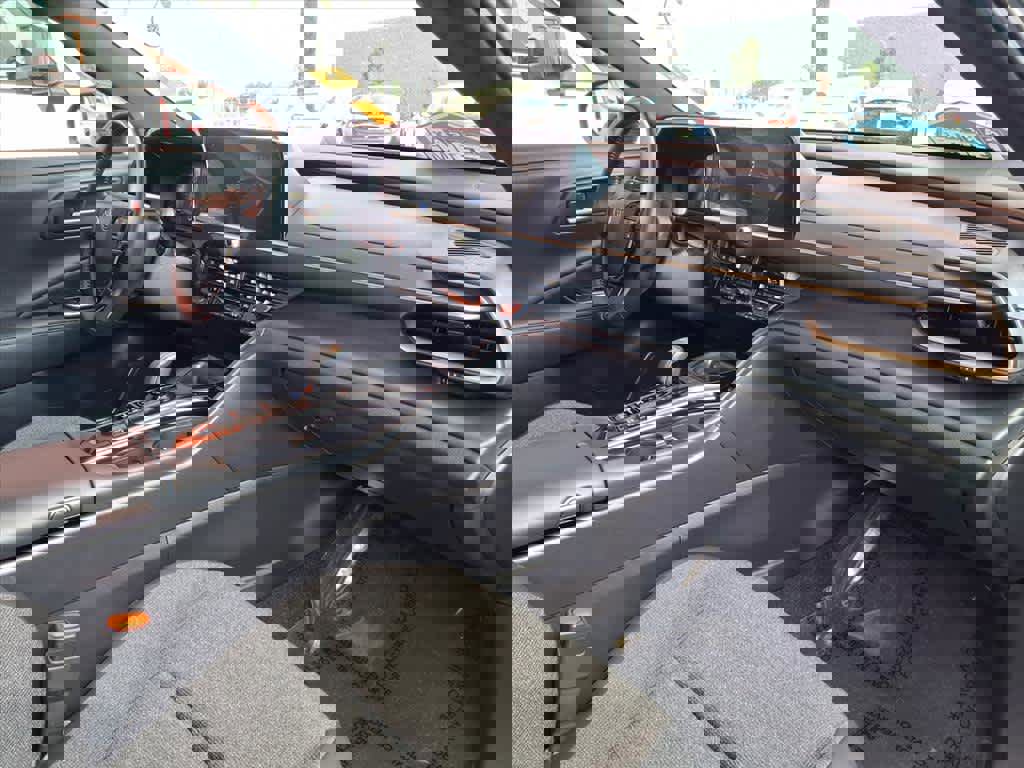 Used 2024 Toyota Crown XLE image 24