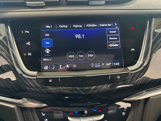 Certified 2024 Cadillac XT6 Premium Luxury image 16