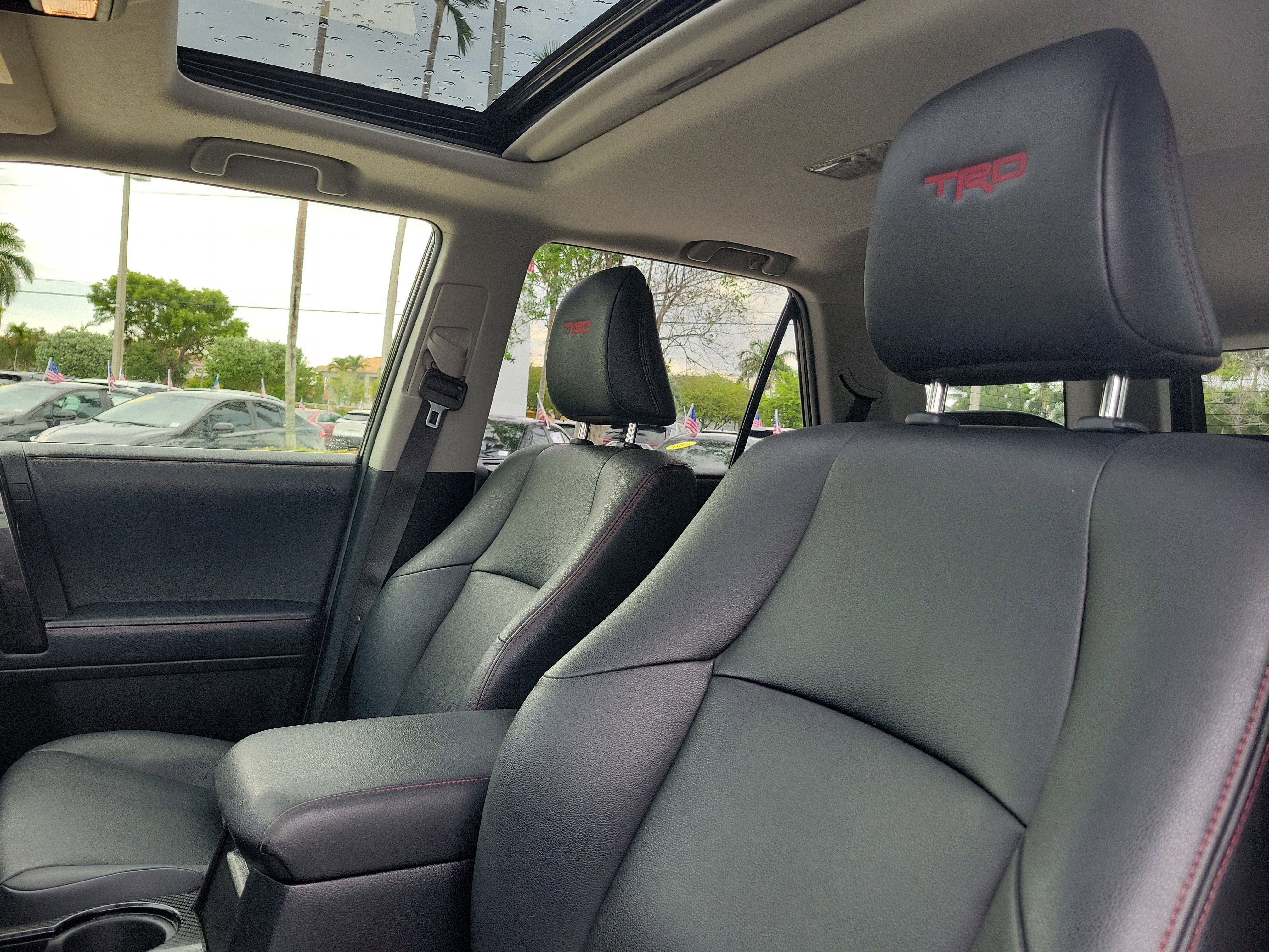 Used 2021 Toyota 4Runner TRD Off-Road Premium w/ Moonroof Package AWD/4WD image 21