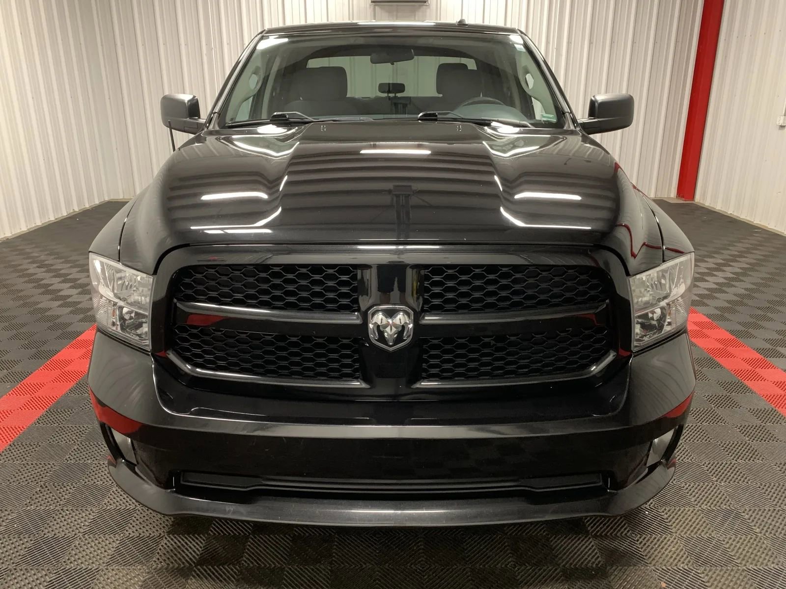 Used 2018 RAM 1500 Express w/ Express Value Package image 7