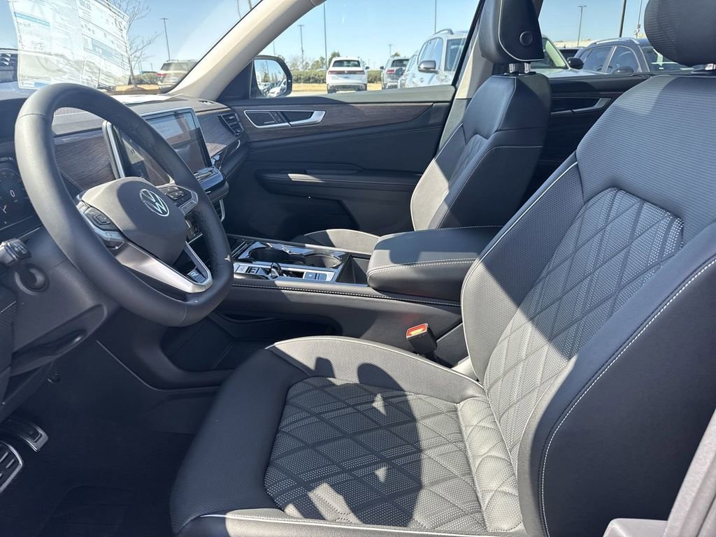 New 2025 Volkswagen Atlas SEL Premium R-Line image 10