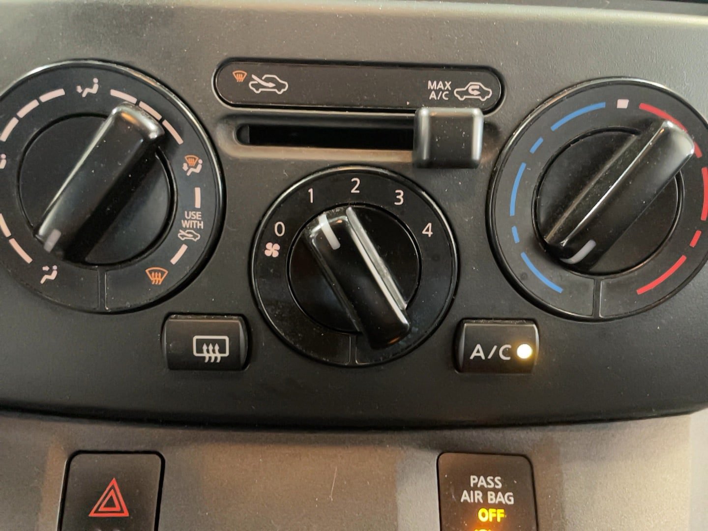 Used 2021 Nissan NV200 SV w/ Sliding Door Glass Package FWD image 16