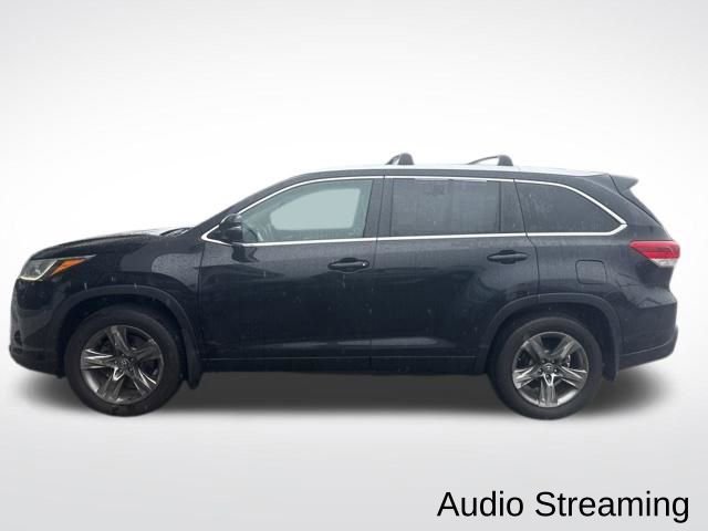 Used 2018 Toyota Highlander Limited image 2