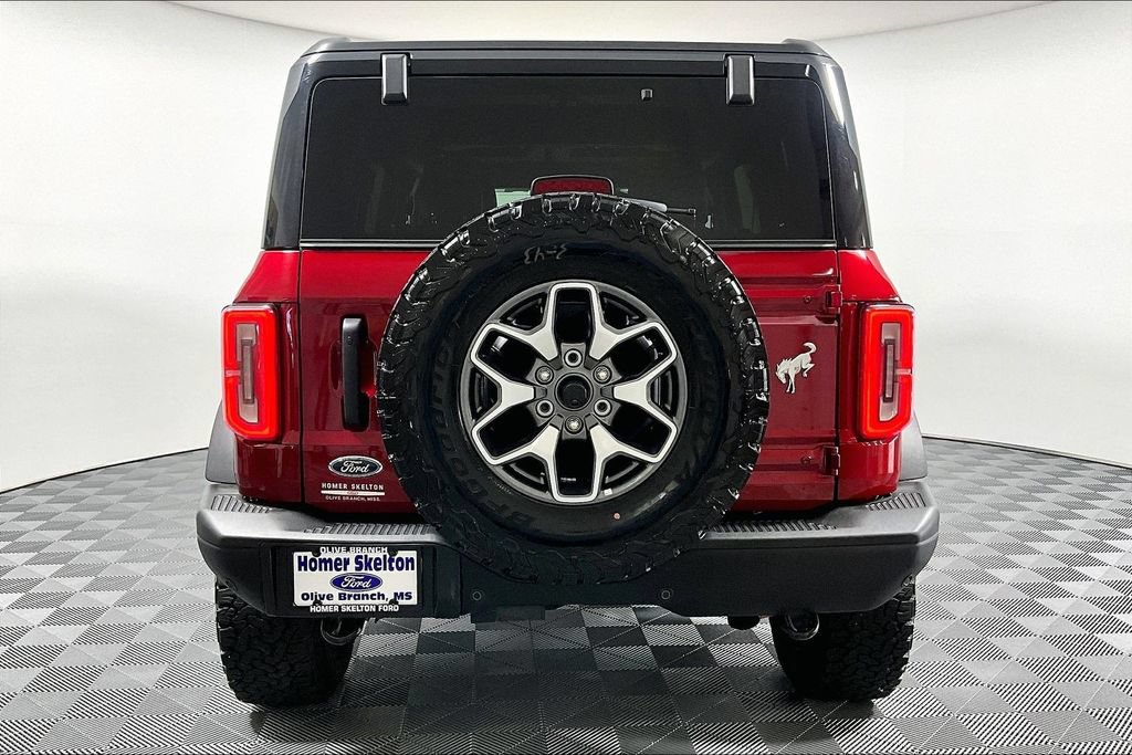 Used 2025 Ford Bronco Badlands AWD/4WD image 4