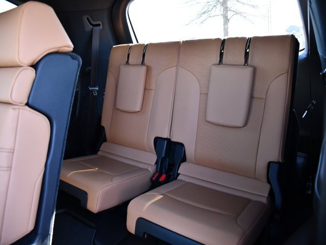 New 2026 Lexus LX 600 4WD w/ Luxury Package image 21