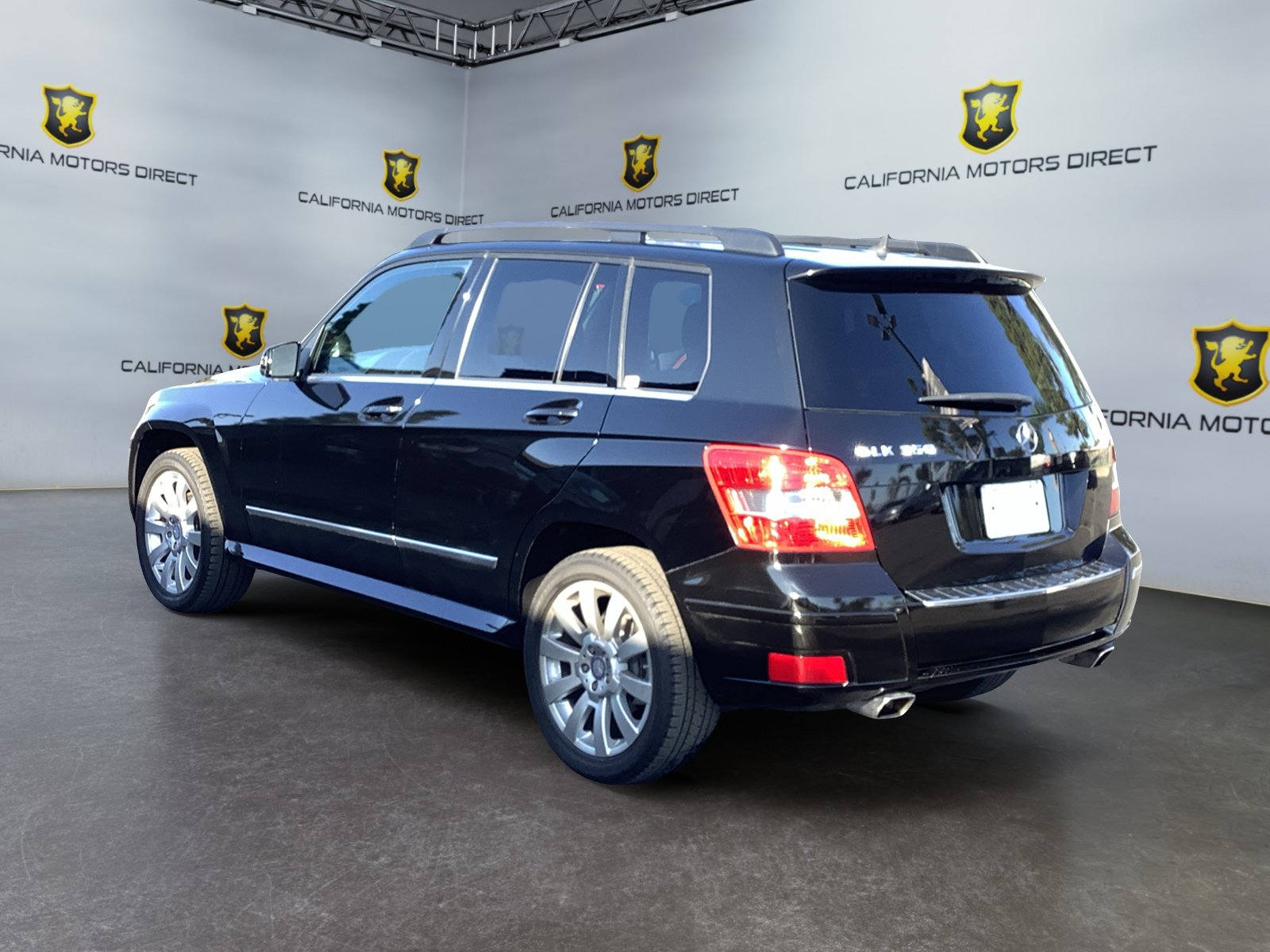 Used 2010 Mercedes-Benz GLK 350 2WD image 3