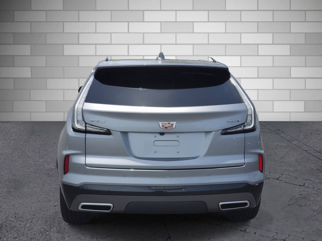 Certified 2025 Cadillac XT4 Sport FWD image 4